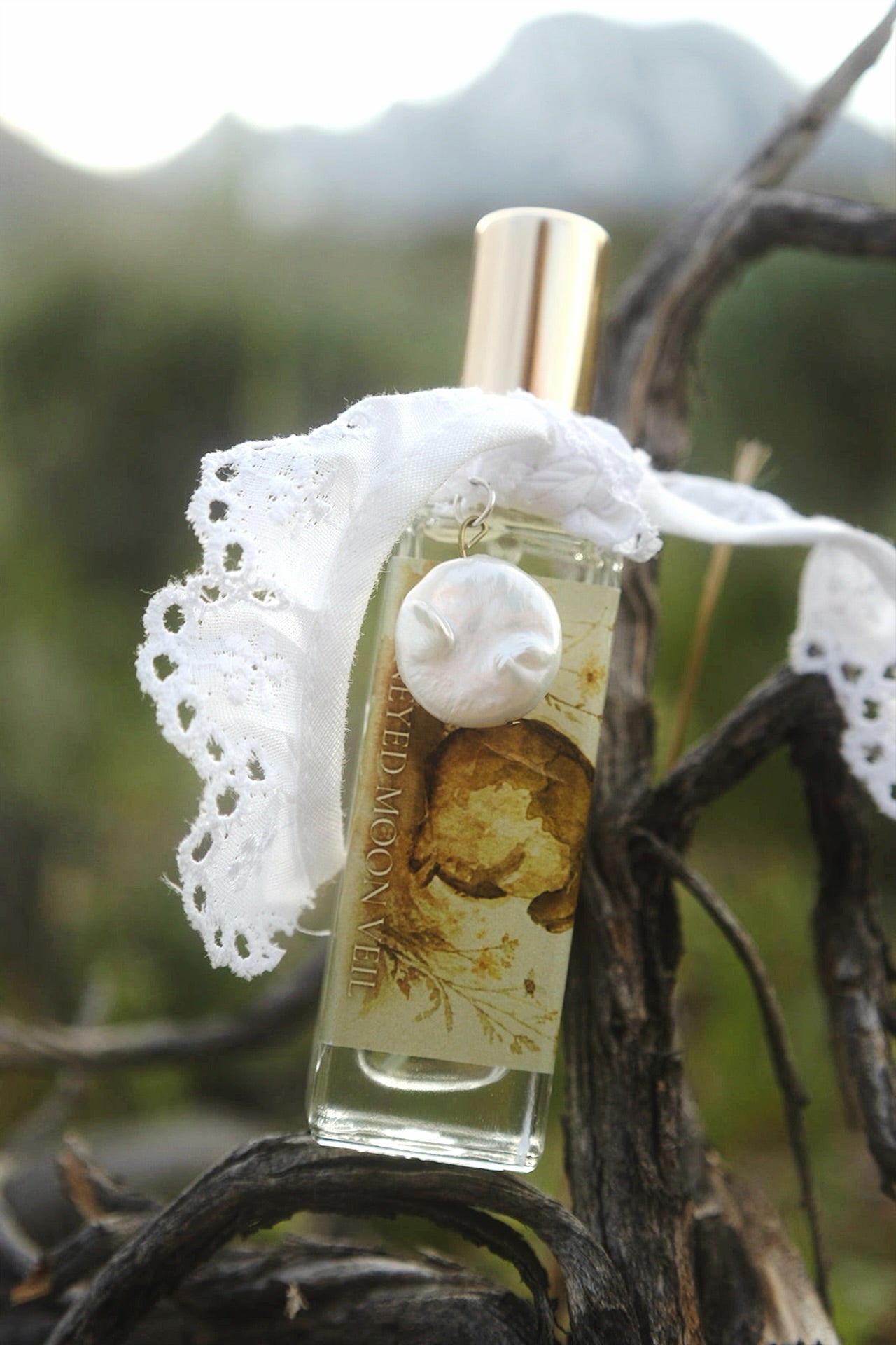 Honeyed Moon Veil — Extrait de Parfum