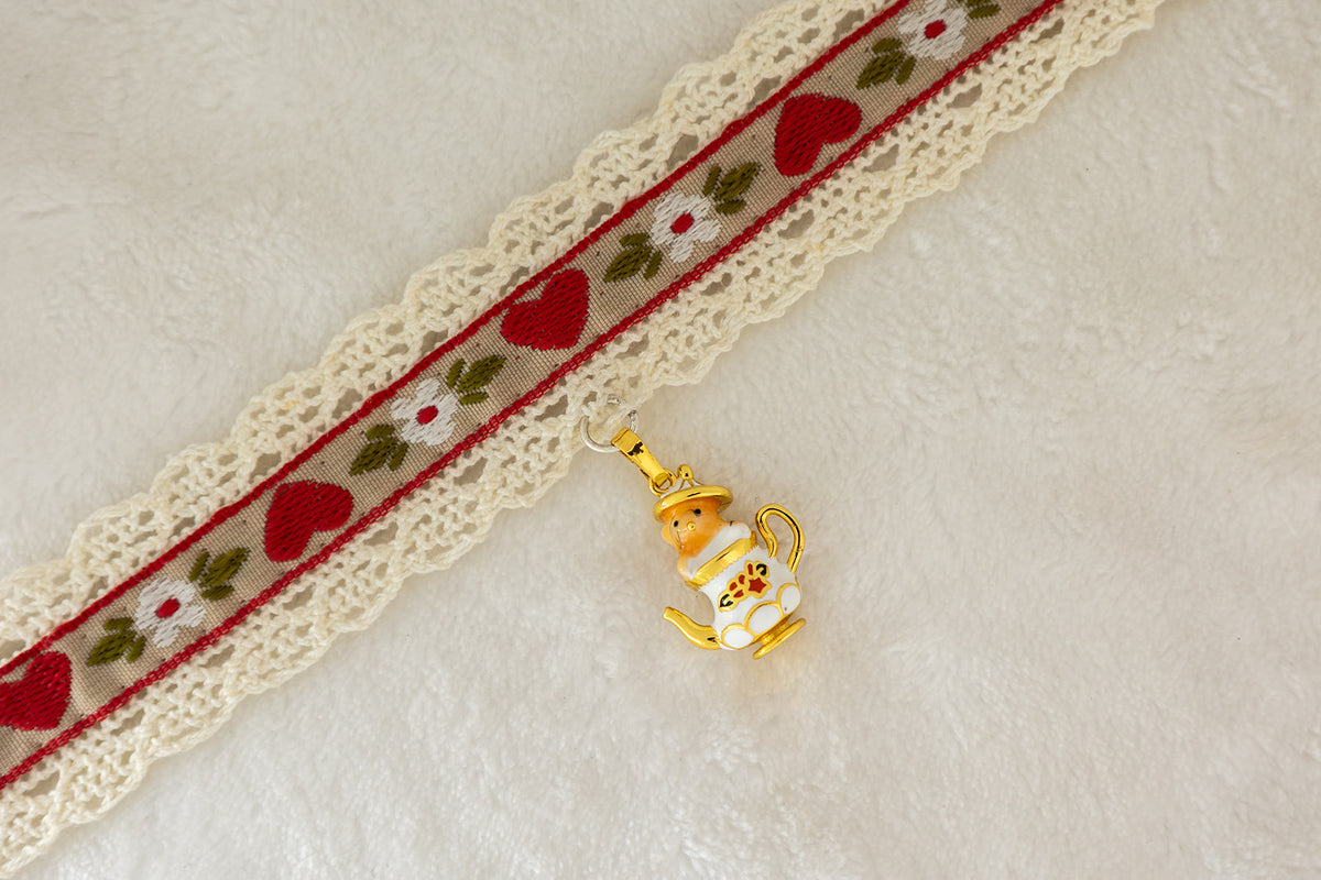 The Tea Party Choker